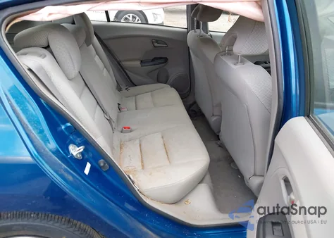 2011 Honda Insight Lx z USA, uszkodzony, nr VIN JHMZE2H5XBS010979